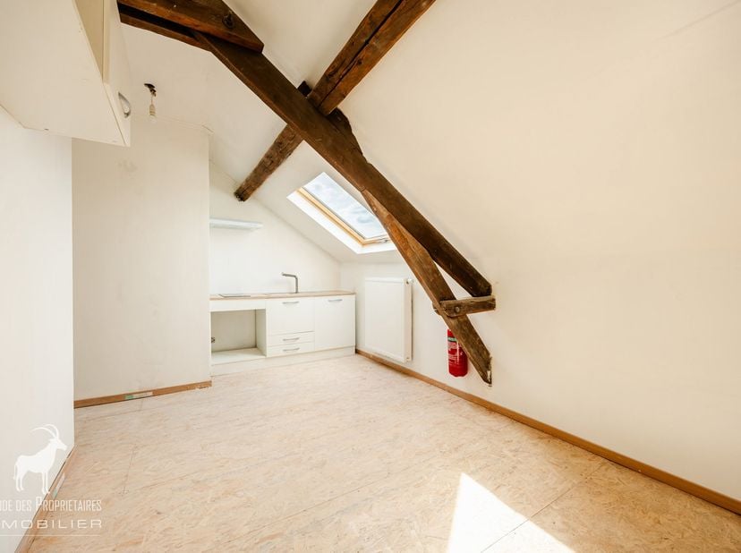 Appartement à louer à ,
                    6061 Montignies-sur-Sambre