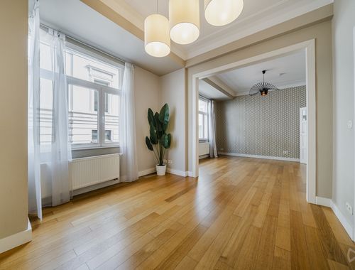                                         Appartement te koop in Elsene, € 585.000
