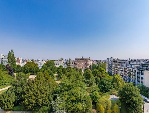                                         Maison de maître à vendre à Ixelles, € 2.950.000

