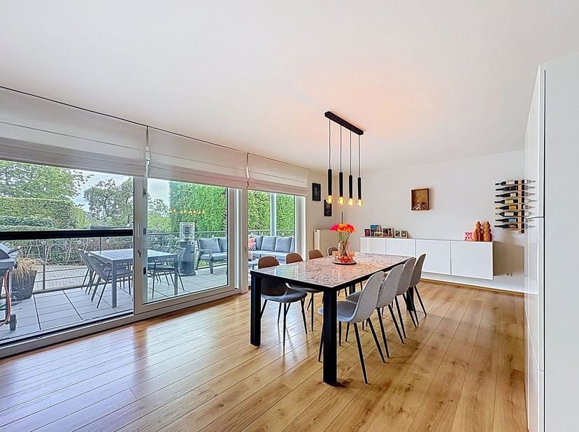 Appartement te koop in Kerkstraat 10 bus 2,
                    3620 Lanaken