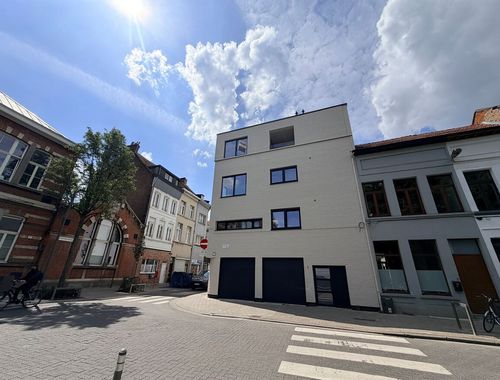                                         Appartement te huur in Antwerpen, € 1.050

