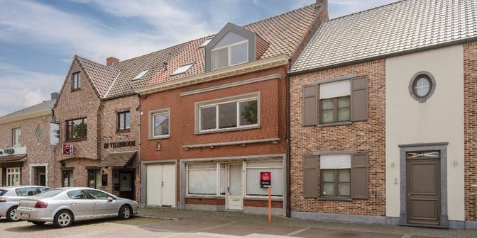 Bedrijfsvastgoed te koop in Kerkplein 4, 8880 Sint-Eloois-Winkel