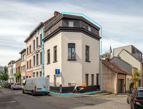                                         Appartementsgebouw te koop in Antwerpen, € 375.000
