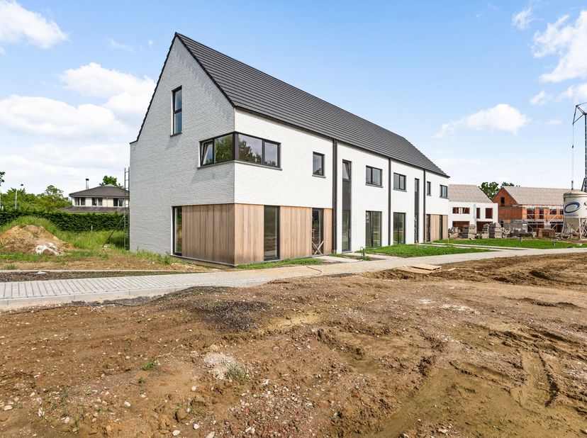 Huis te koop
                    in 2550 Kontich