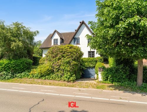                                         Villa à vendre à Sint-Pieters-Leeuw, € 490.000
