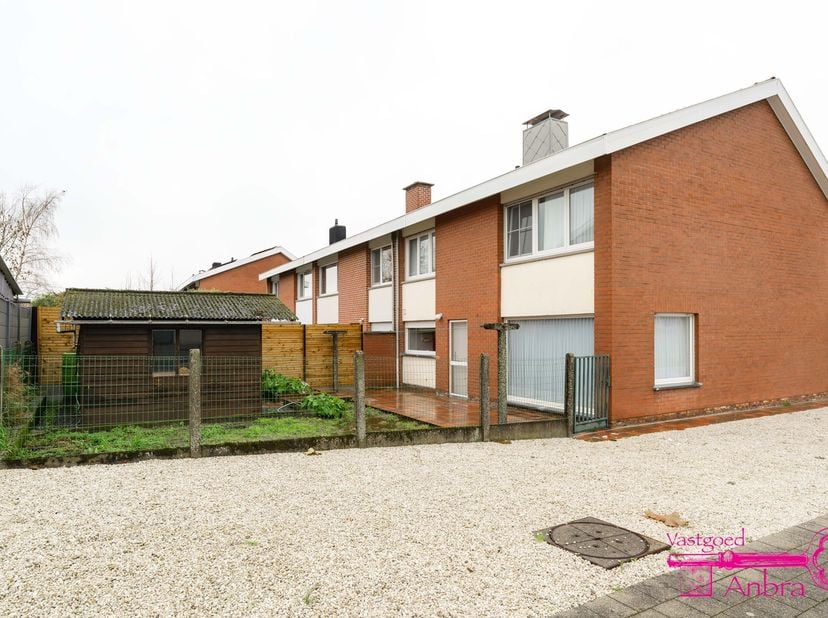 Huis te koop in Gezellelaan 40,
                    8760 Meulebeke