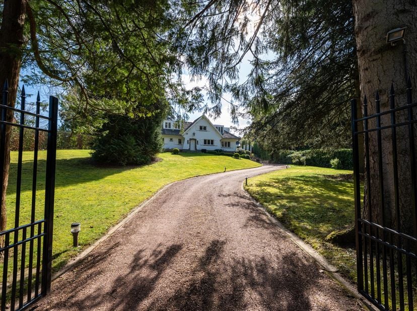 Huis te koop in ,
                    1410 Waterloo