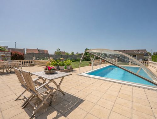                                         Villa à vendre à Lissewege, € 675.000
