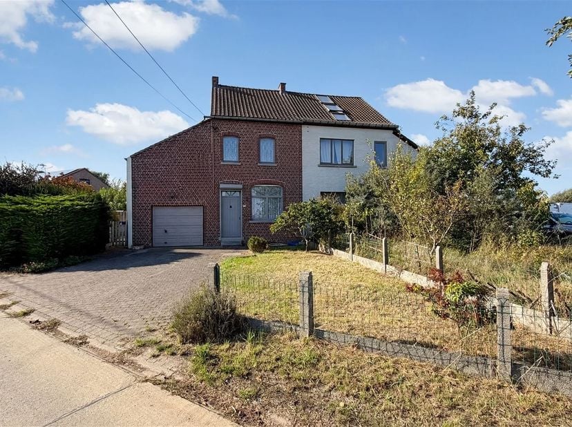 Huis te koop in Groenstraat 43,
                    1570 Tollembeek