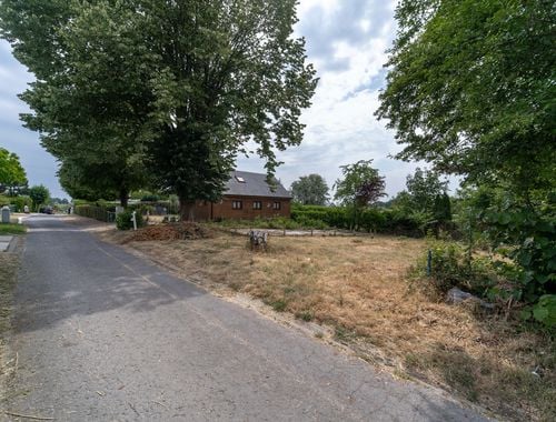                                         Terrain à bâtir à vendre à Vergnies, € 29.000
