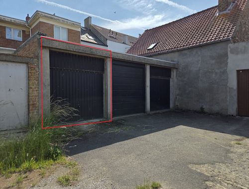                                         Garage te koop in Bredene, € 35.000

