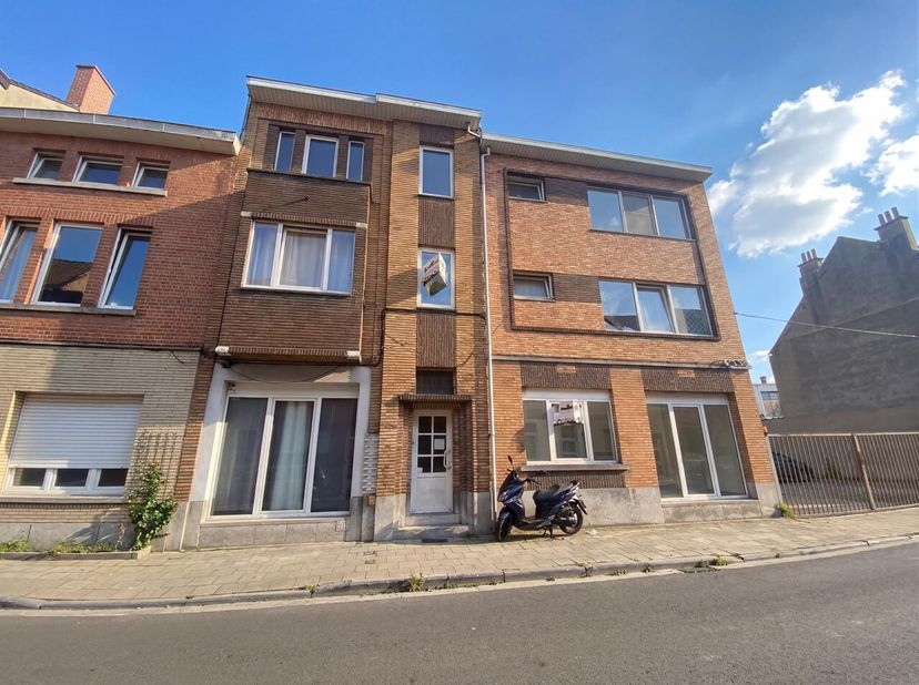 Appartement à louer
                    à 9300 Aalst