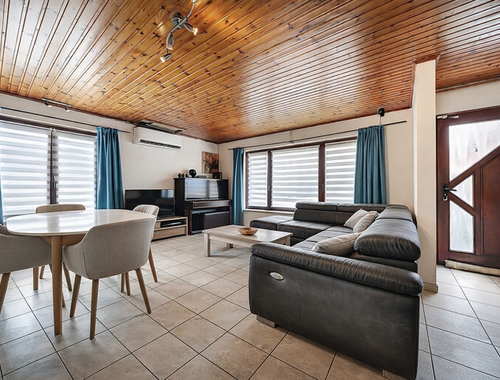                                        Maison à vendre à Somzée, € 279.000

