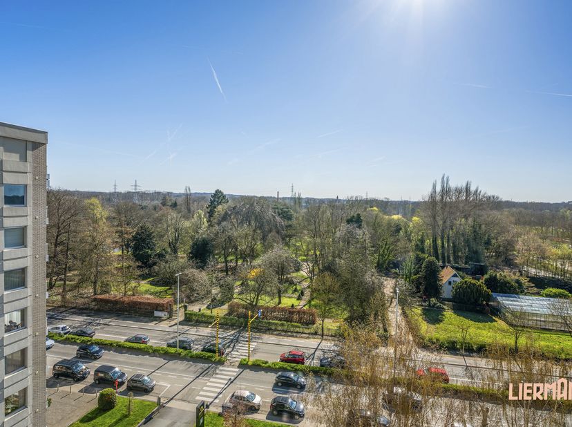 Appartement te koop in Parklaan 31 bus 27,
                    9300 Aalst