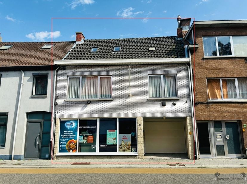 Huis te koop in Loystraat 30,
                    9220 Hamme