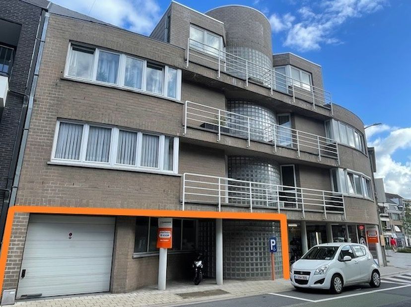 Appartement te koop in Menenstraat 4 bus 1,
                    8930 Lauwe