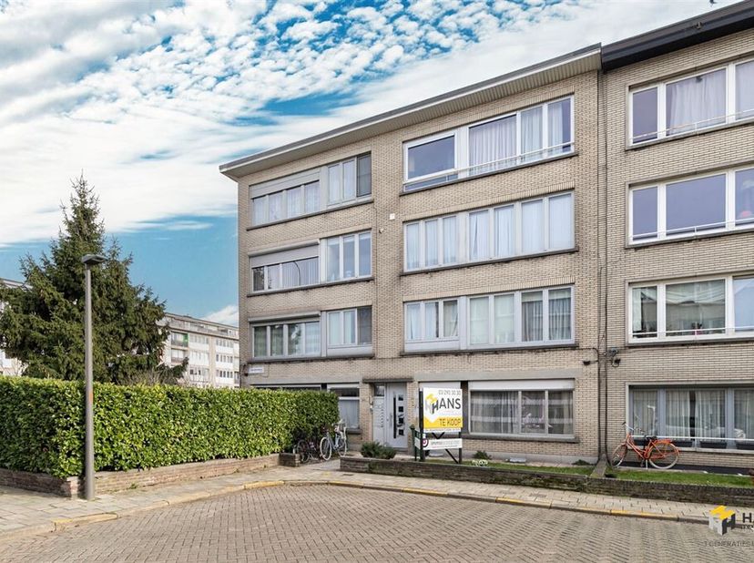 Appartement clé en main au rez-de-chaussée (79 m²) avec 2 chambres et un jardin spacieux à Deurne.<br />
Vous habitez au pied du parc Bisschoppenhof,