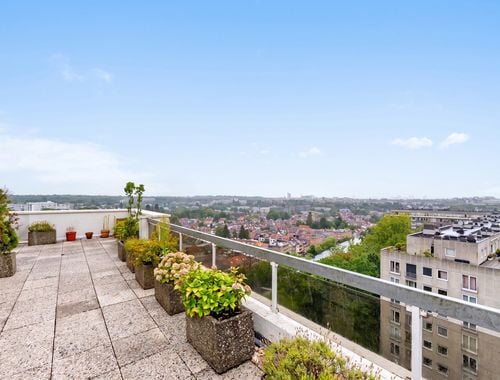                                        Penthouse te koop in Watermaal-Bosvoorde, € 590.000
