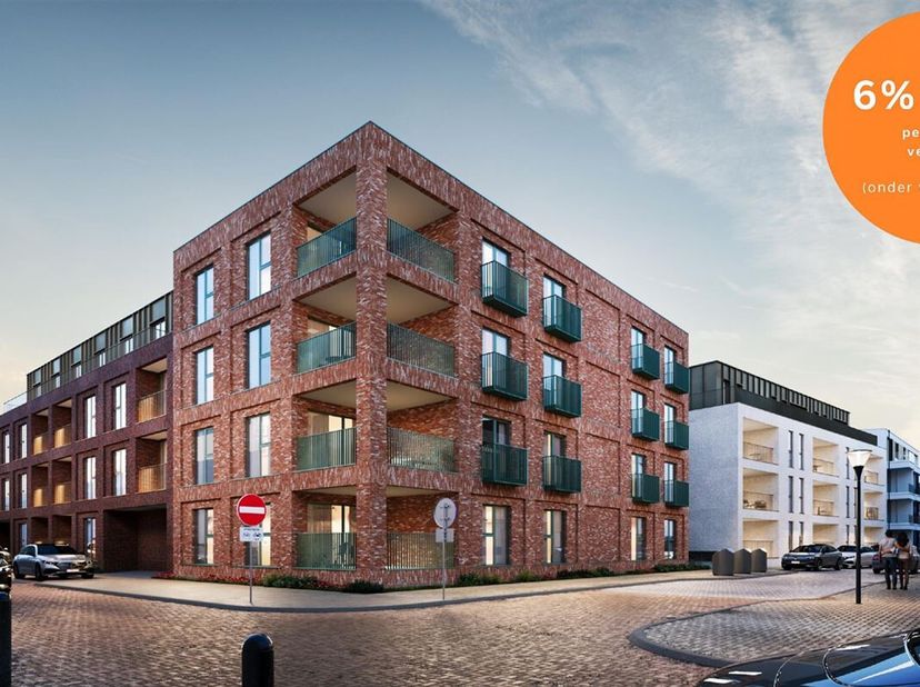 Cet élégant appartement situé au dernier étage allie intimité, lumière et luxe moderne. L'espace de vie avec cuisine ouverte est lumineux et élégant e