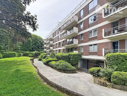                                         Appartement te huur in Wezembeek-Oppem, € 1.100
