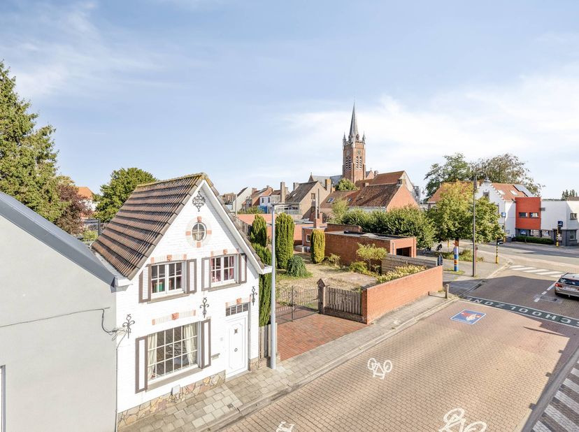 Terrain à vendre à Stationsstraat 1,
                    8340 Sijsele