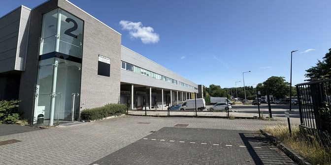 Bedrijfsvastgoed te huur in 1120 Neder-Over-Heembeek