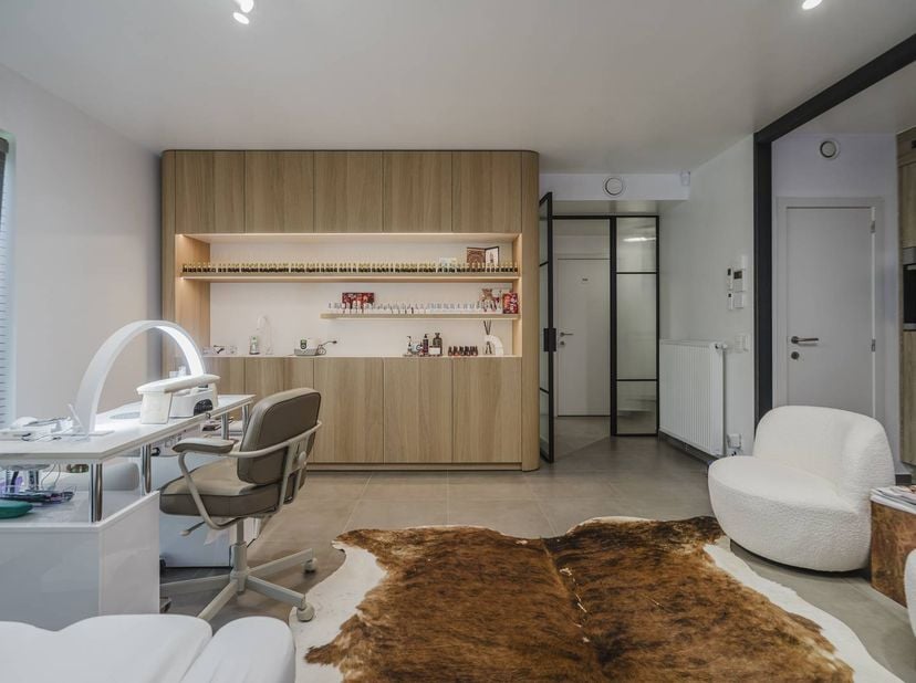 Dit gezellige appartement in Heule blinkt uit in comfort en beschikt als extra surplus over een mooie, privatieve tuin.<br />
<br />
Het appartement i