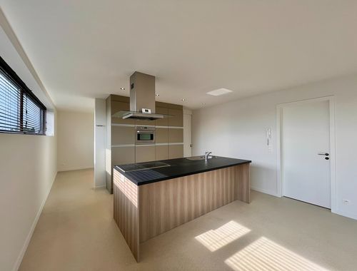                                         Appartement te huur in Zomergem, € 890
