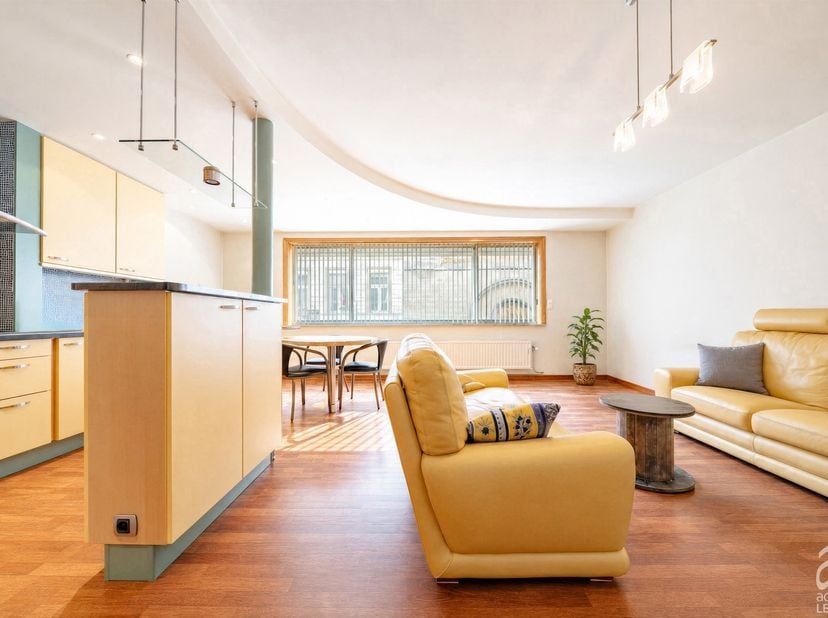 Appartement te koop in Rue des Clairisses 14 bus 13,
                    7500 Tournai