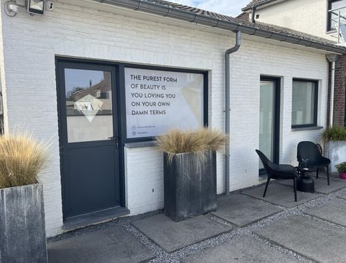                                         Commercieel Gebouw te huur in Lanaken, € 750
