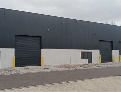                                         Bâtiment d’entreprise à louer à Heist-op-den-Berg, € 257.750,17
