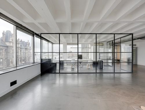                                         Bureaux à vendre à Antwerpen, € 415.000
