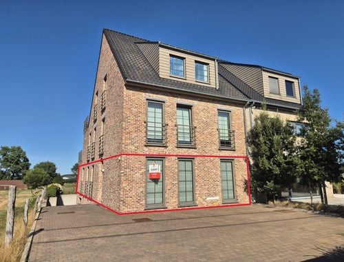                                         Appartement te huur in Sint-Lievens-Houtem, € 975
