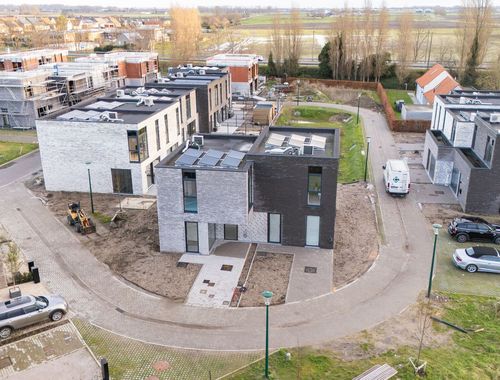                                         Rijwoning te koop in Adinkerke, € 325.000
