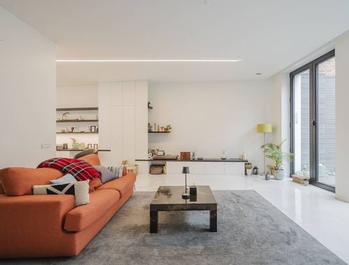                                         Appartement te huur in Kortrijk, € 1.700

