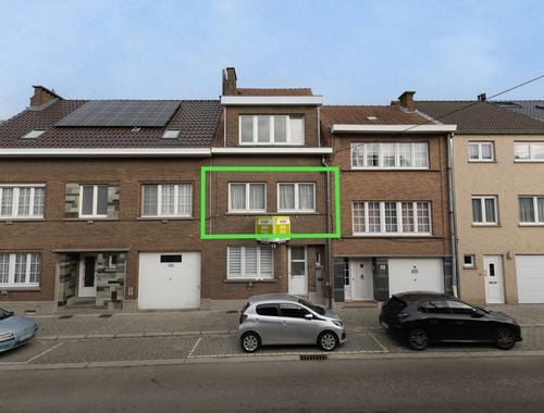                                         Appartement à vendre à Sint-Pieters-Leeuw, € 199.000
