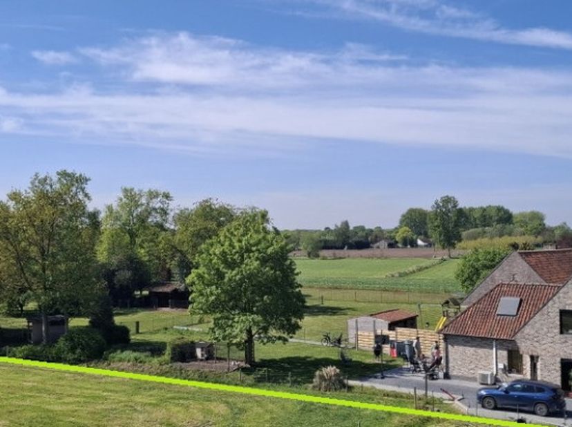 Aangenaam, instapklaar gezellige woning , landelijk gelegen. Ideaal voor wie op zoek is naar een woning met alle modern comfort. Met aanwezigheid van