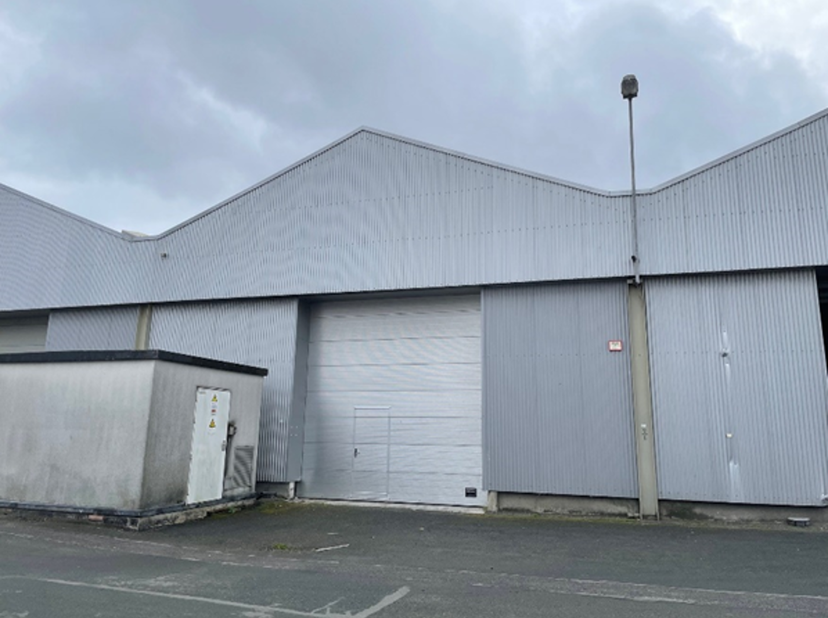 Functioneel bedrijfsgebouw op Het Eilandje - Antwerpen<br />
Dit kwalitatieve bedrijfsgebouw met een totale oppervlakte van ca. 604 m² biedt een ideal
