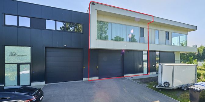 Bien professionnel à vendre à Natveld 33, 3740 Beverst