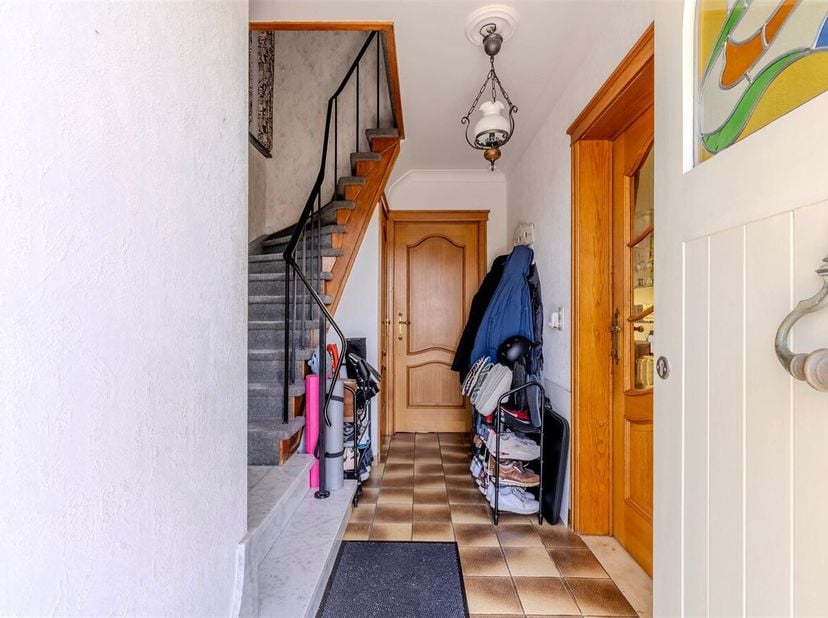 Journée portes ouvertes le samedi 14 mars de 11h à 12h.<br />
Maison familiale confortable avec véranda, garage et jardin ensoleillé à Oevel<br />
La