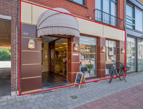                                         Burelencomplex te koop in Brasschaat, € 345.000
