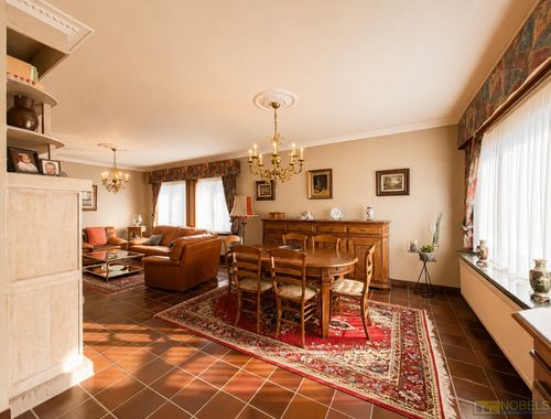                                         Villa à vendre à Zottegem, € 398.000
