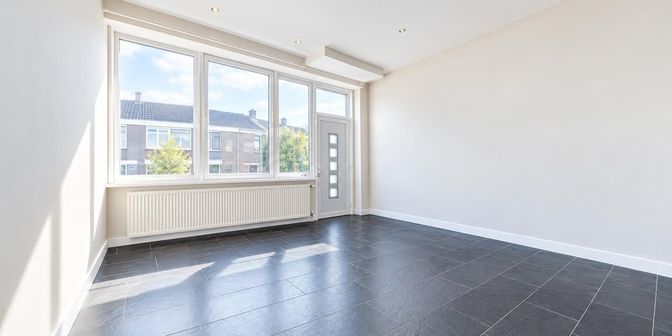 Appartement te koop in Place du 12e de Ligne 9 bus R, 4040 Herstal
