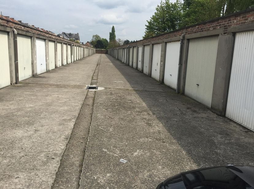 Garage à vendre à Kerkhoflei 4,
                    2800 Mechelen