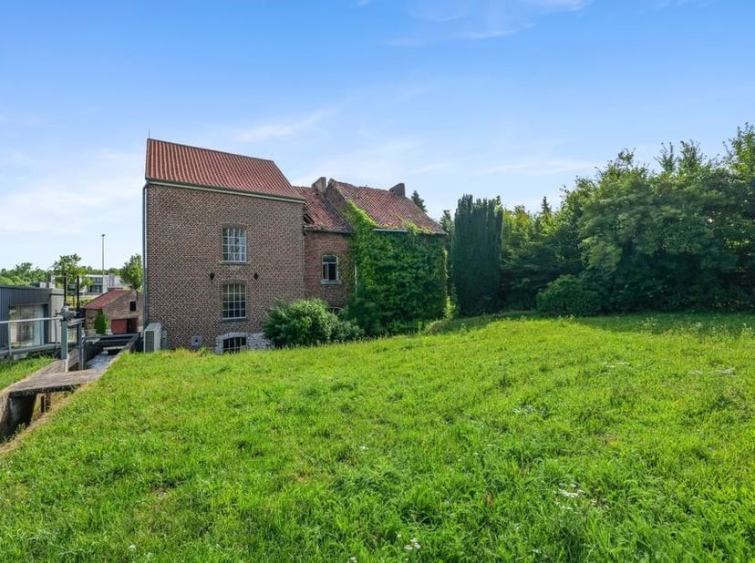 Terrain à vendre
                    à 3800 Sint-Truiden