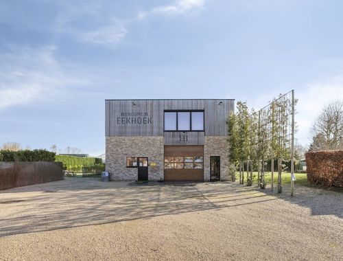                                         Bâtiment d’entreprise à vendre à Laarne, € 995.000
