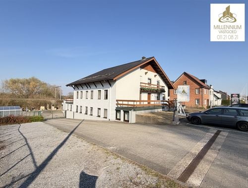                                         Maison à vendre à Diepenbeek, € 890.000
