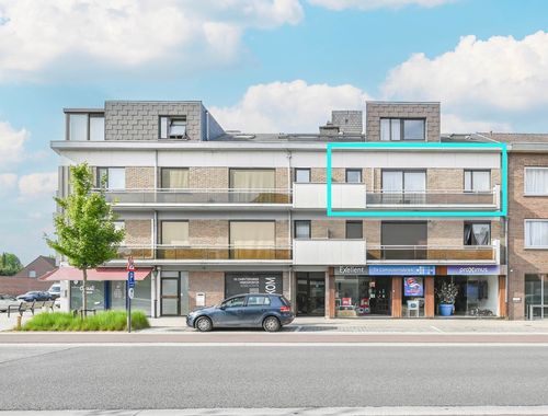                                         Appartement te koop in Oostrozebeke, € 175.000
