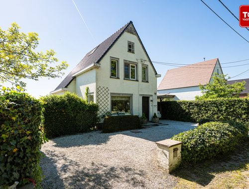                                         Maison à vendre à Astene, € 550.000

