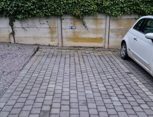                                        Place de stationnement à vendre à Bekkevoort, € 10.000
